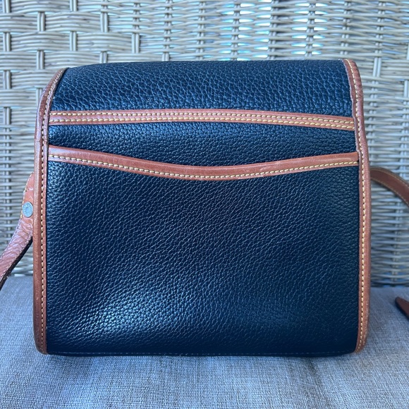 Vintage Dooney & Bourke Essex Crossbody AWL Bag - Picture 7 of 15